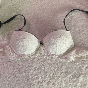 sexy Victoria’s Secret bra 32B